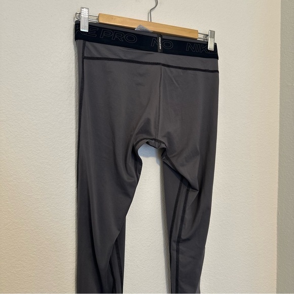 Nike Dri-FIT Pro Tight Gray Black Cropped Fit Athletic Training Size M Men’s - Picture 7 of 8